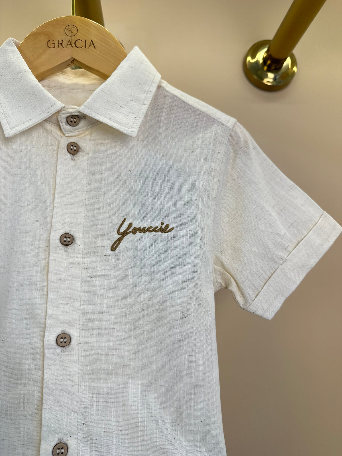 Conjunto Infantil Camisa Manga Curta e Bermuda Off White - Youccie