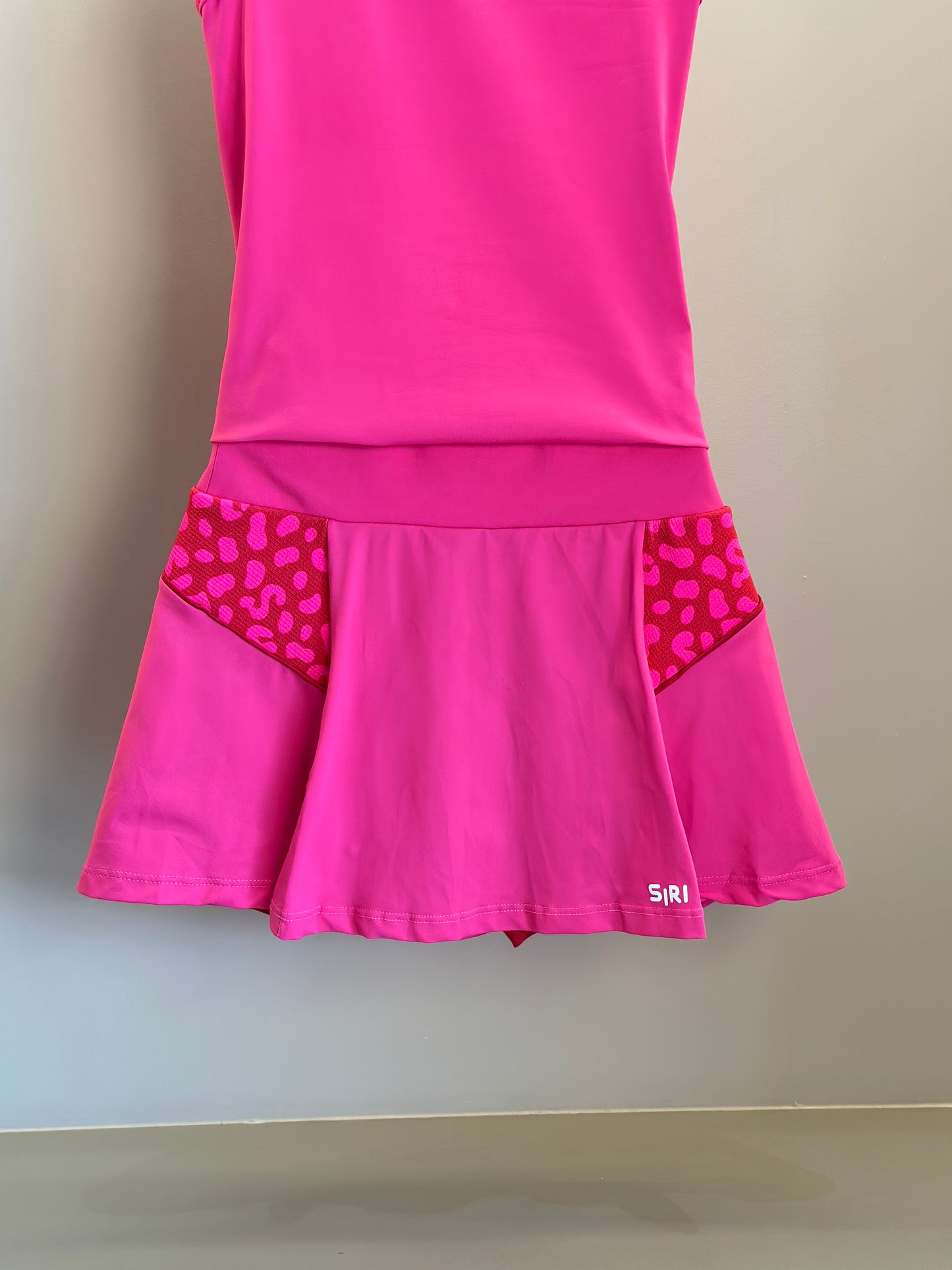 Conjunto Infantil Regata e Saia Carol Oncinha Pink - Siri Sport