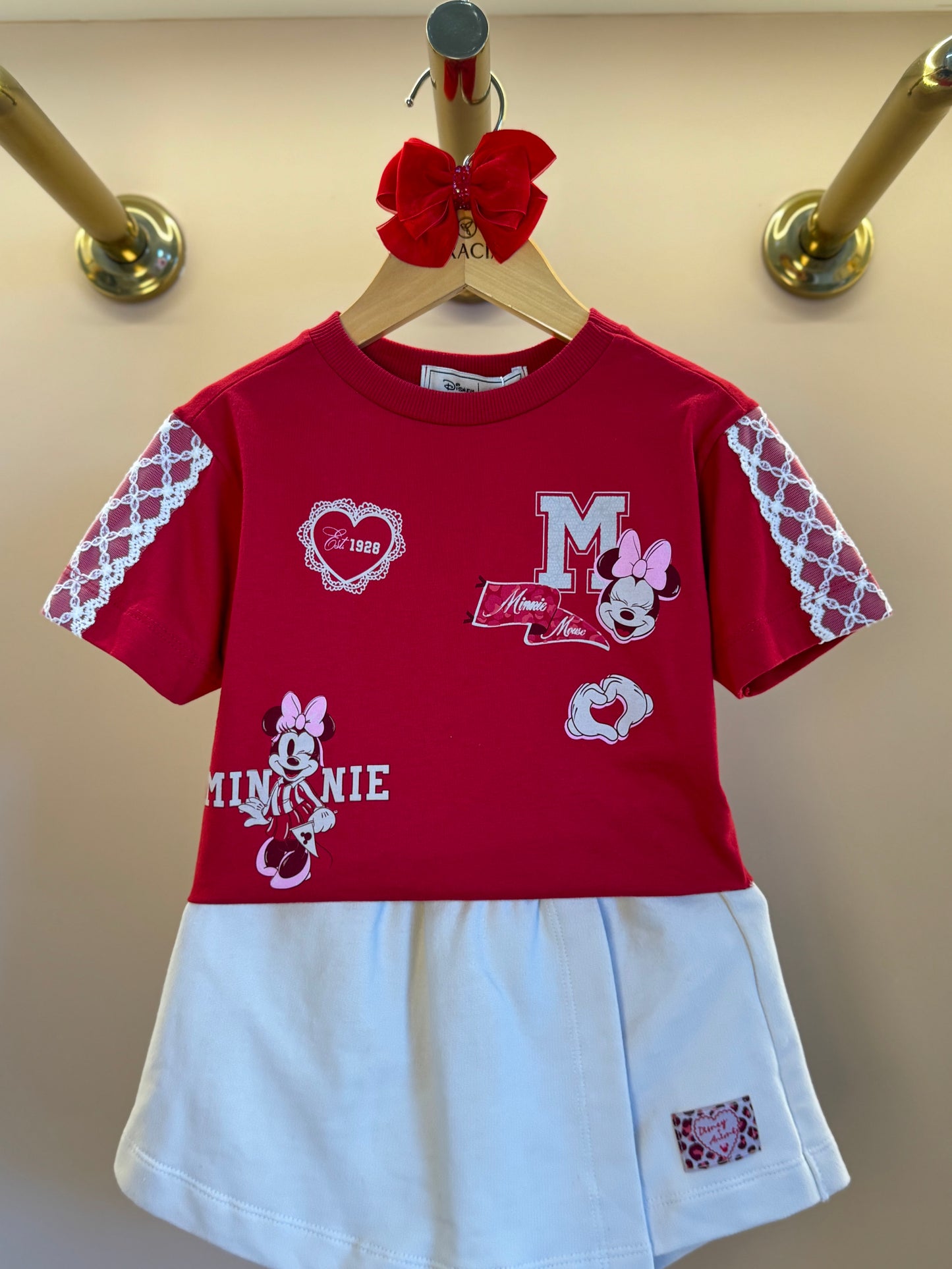 Conjunto Infantil Blusa Berry Patches Minnie e Shorts Bege - Animê Petite
