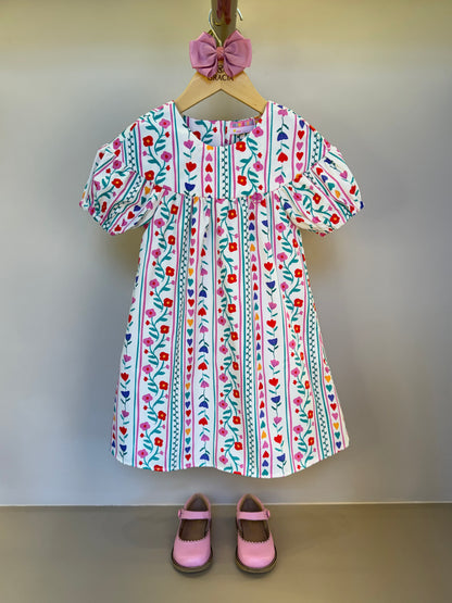 Vestido Infantil Trapézio Tricoline Flores e Corações - Mon Sucre