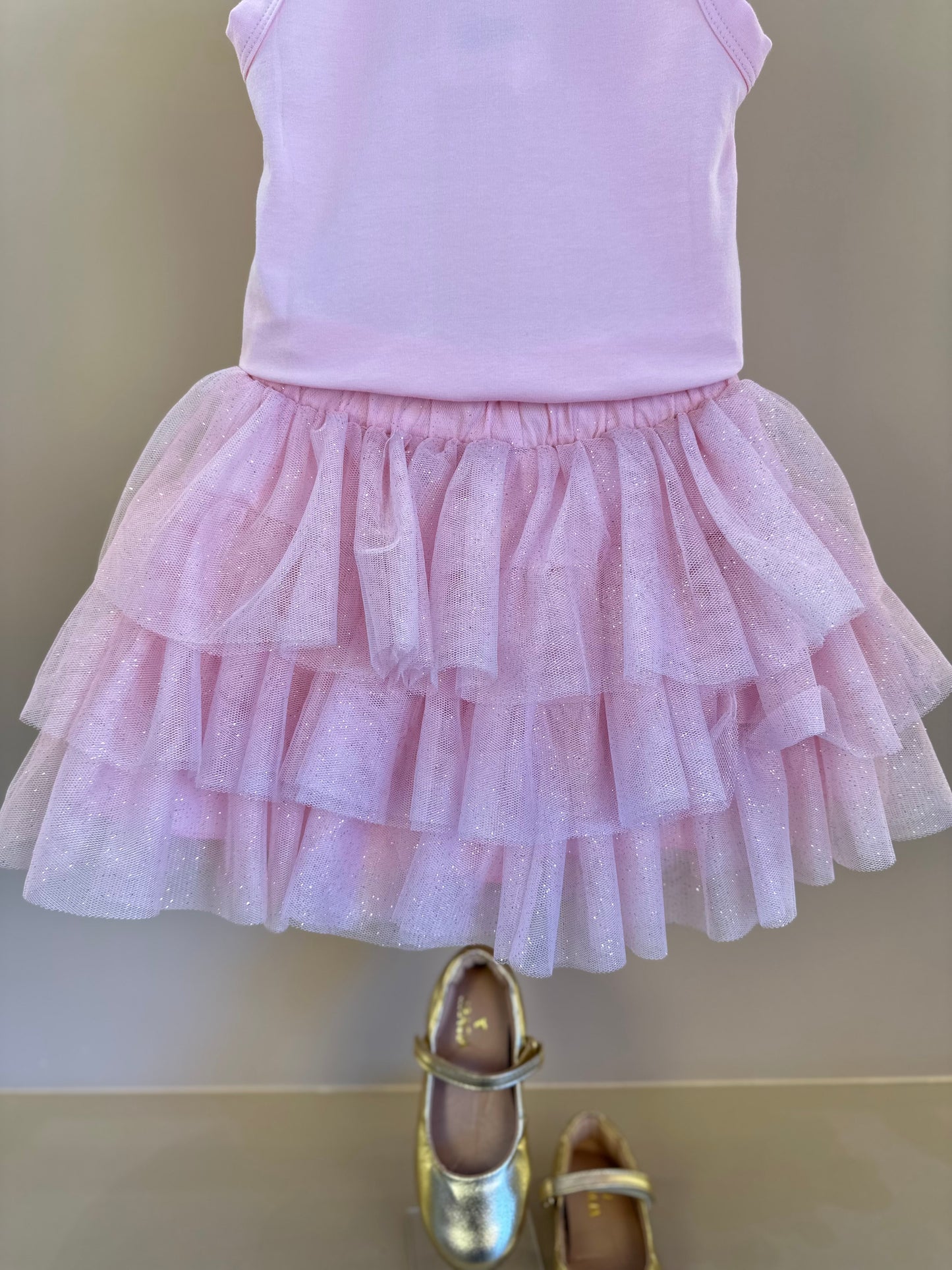 Conjunto Infantil Blusa Plaquinha Bordado Strass e Saia Rodada Camadas Tule Glitter Rosa - Luluzinha