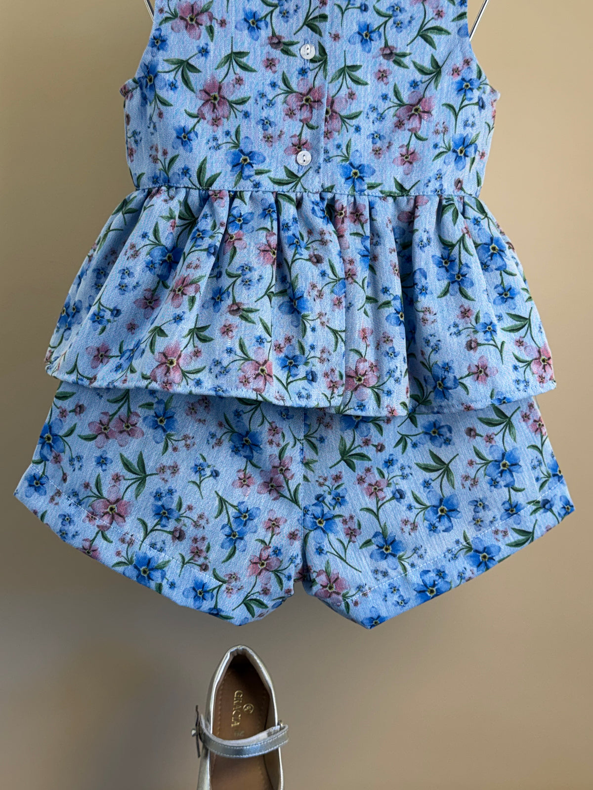 Conjunto Infantil Estampa Exclusiva Blusa Com Babado e Shorts - Luluzinha