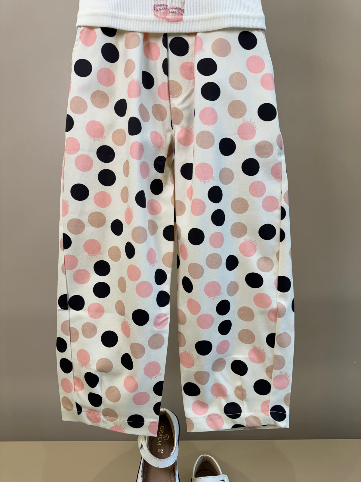 Conjunto Infantil Regata Ursinha Vestido de Poá e Calça Infantil Baggy Sarja Estampa Poá Bolsos Com Laços - Pituchinhus