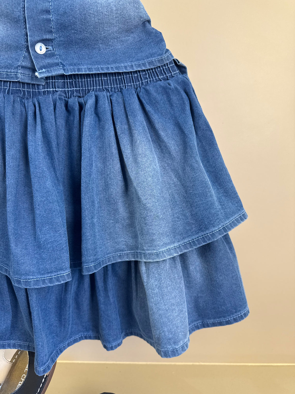 Conjunto Infantil Blusa Jeans Strass e Saia Laços Laterais Bordado Com Pérolas - Gabriela Aquarela