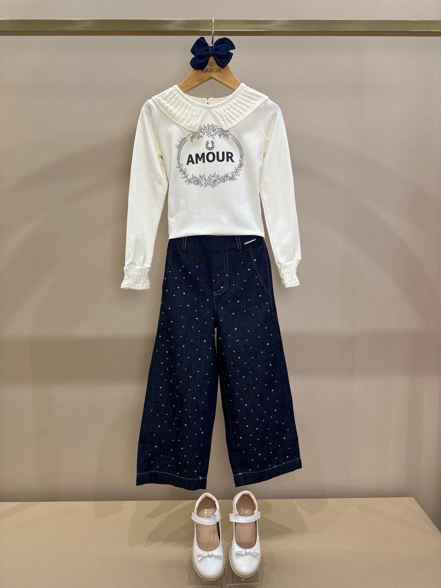 Conjunto Infantil Blusa Cotton Amour Cristal Off White e Calça Jeans Reta Cristais - Pituchinhus