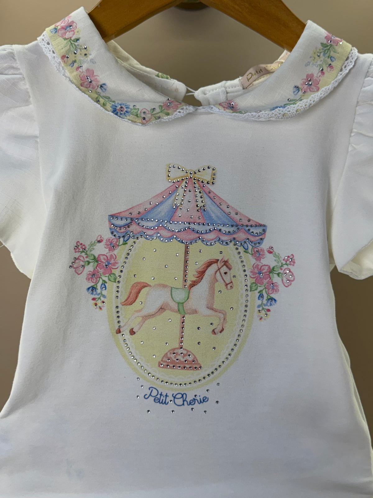Conjunto Infantil Blusa Strass e Shorts Amarelo Estampa Florais - Petit Cherie