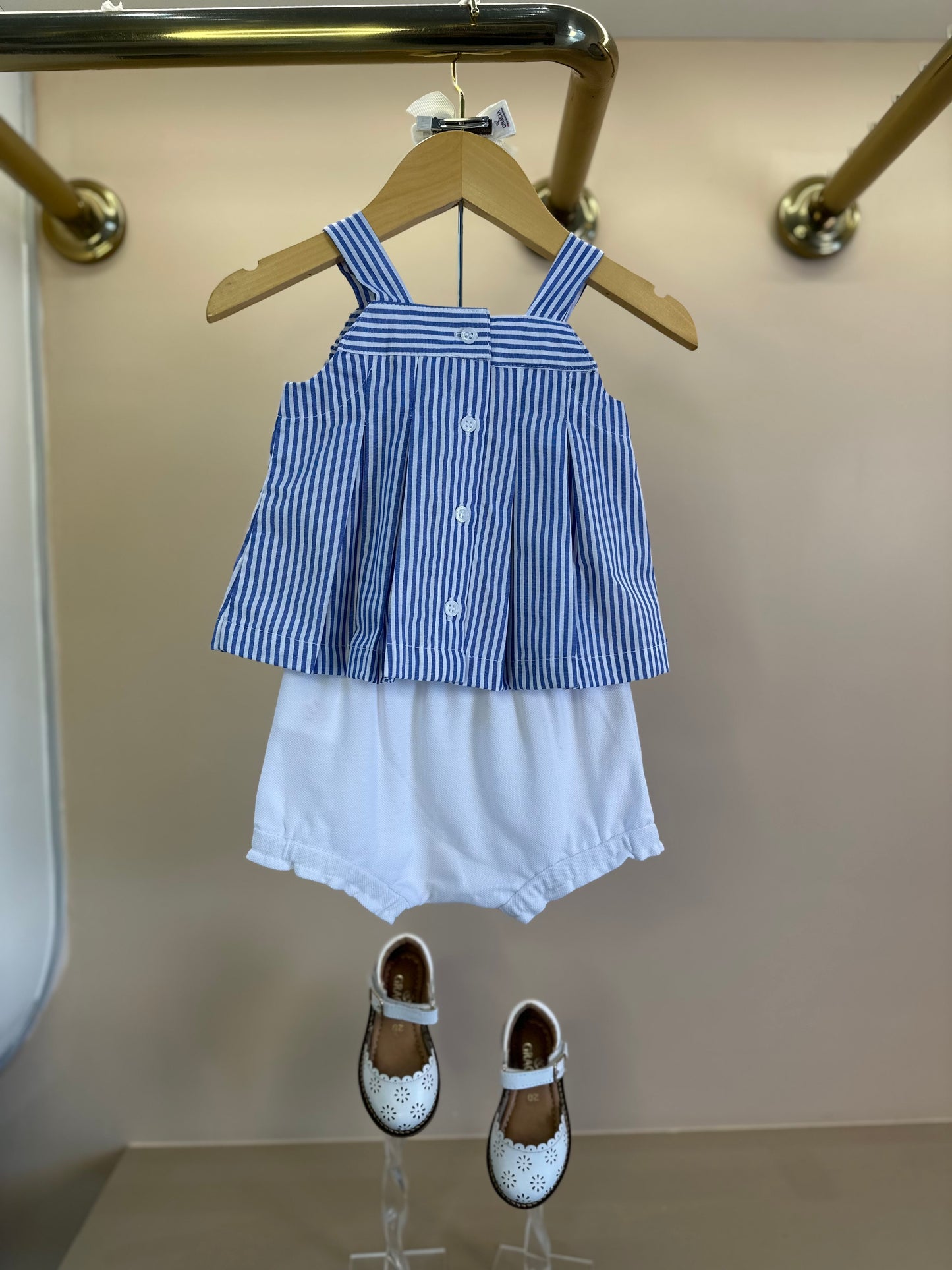 Conjunto Bebê Bata Listrada Azul Lacinho e Shorts Fofinho Piquet - Um Mais Um