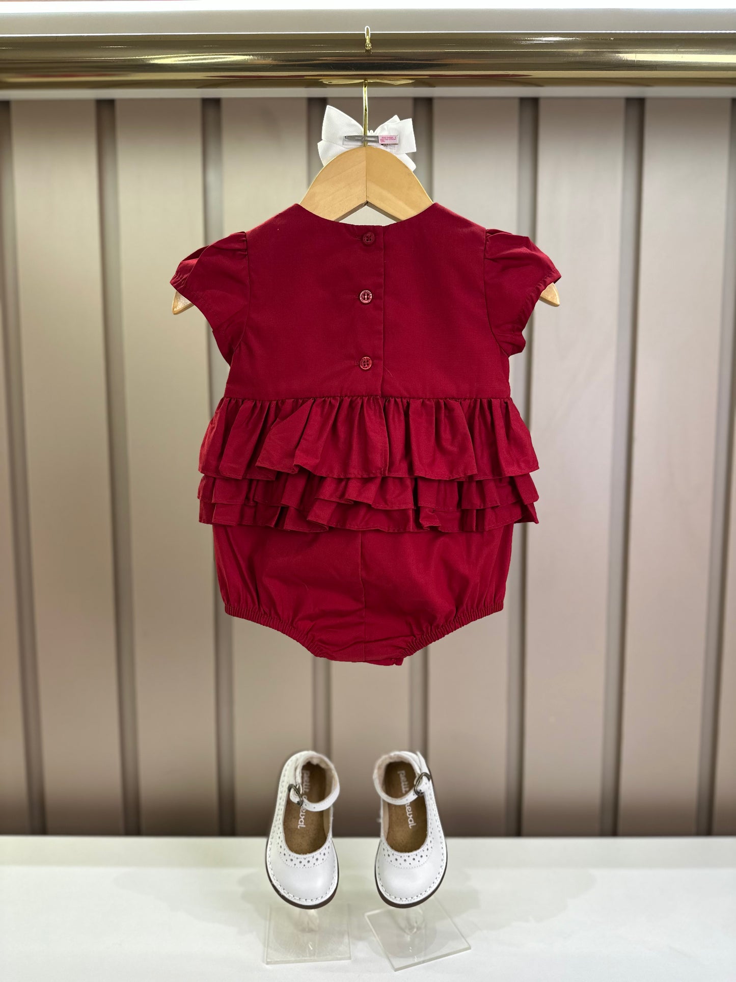 Romper Bebê Fofinho Tricoline Babados Vermelha - Um Mais Um