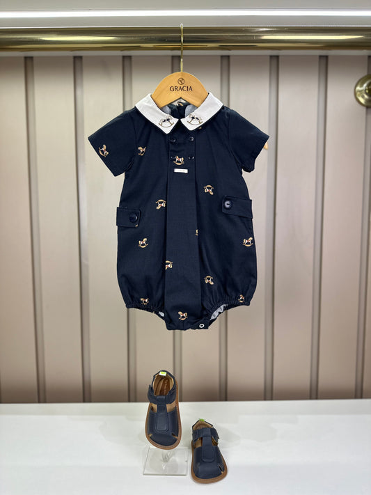 Pimpão Bebê Clássico Preto Gola Branca Bordada Cavalinho - Roana