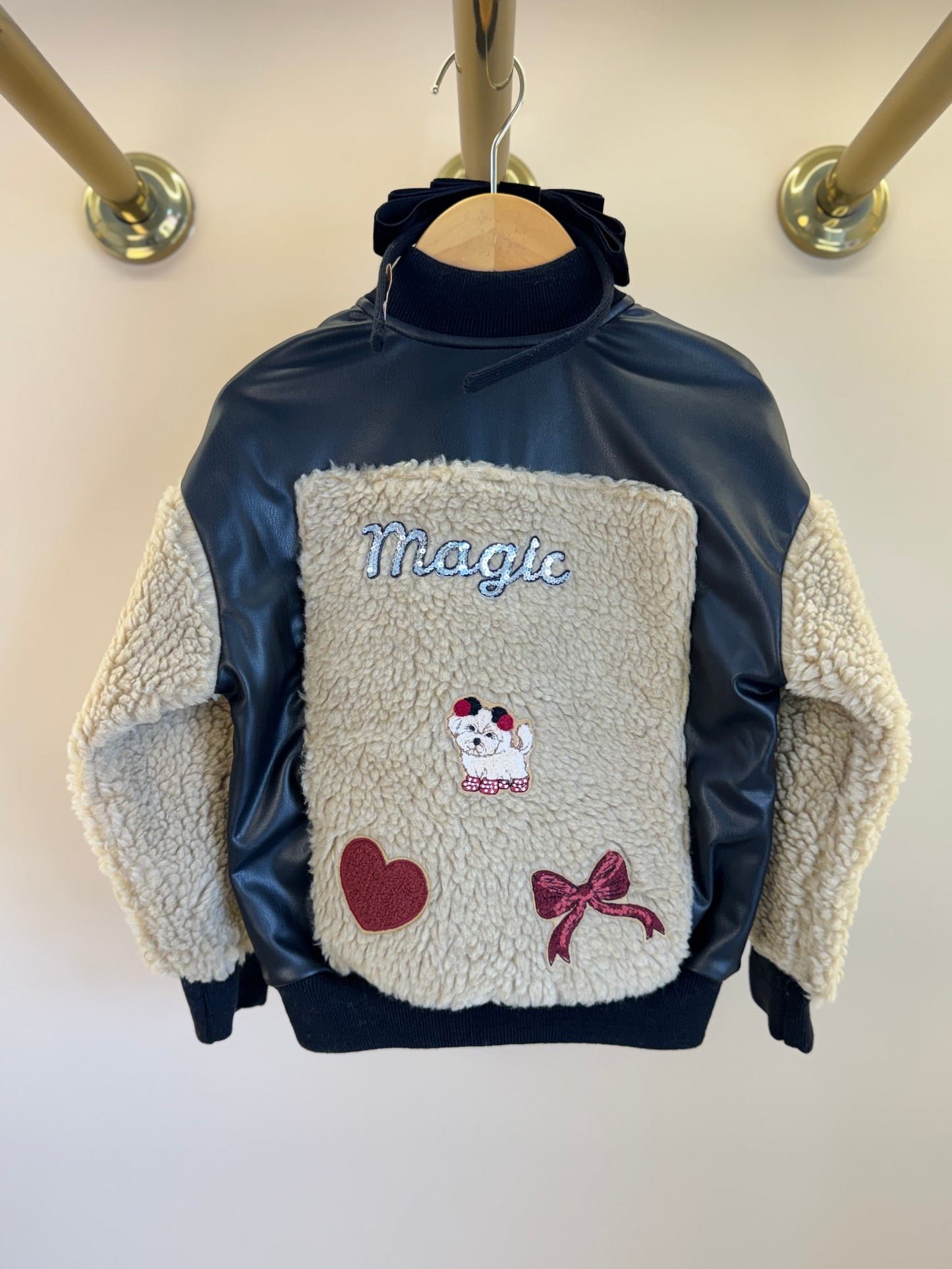 Jaqueta Infantil Patches Couro e Pele Carneirinhos Preta  -Pituchinhus