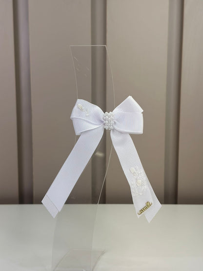 Laço Infantil Alongado Clássico Bordado com Pérolas Branco  - Roana