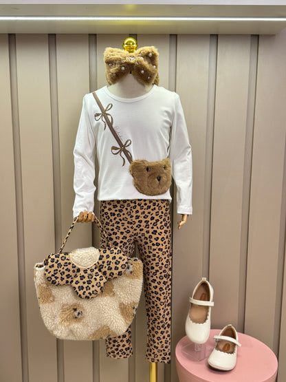 Conjunto Infantil Blusa Bolsa Pele Ursinha e Legging Infantil Light Oncinha - Pituchinhus