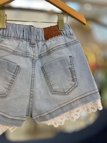 Shorts Jeans com Renda - Animê - Gracia