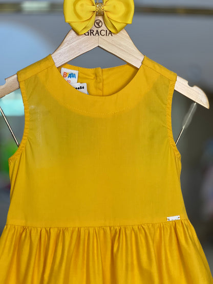 Vestido com Detalhe nas Costas Beabá
