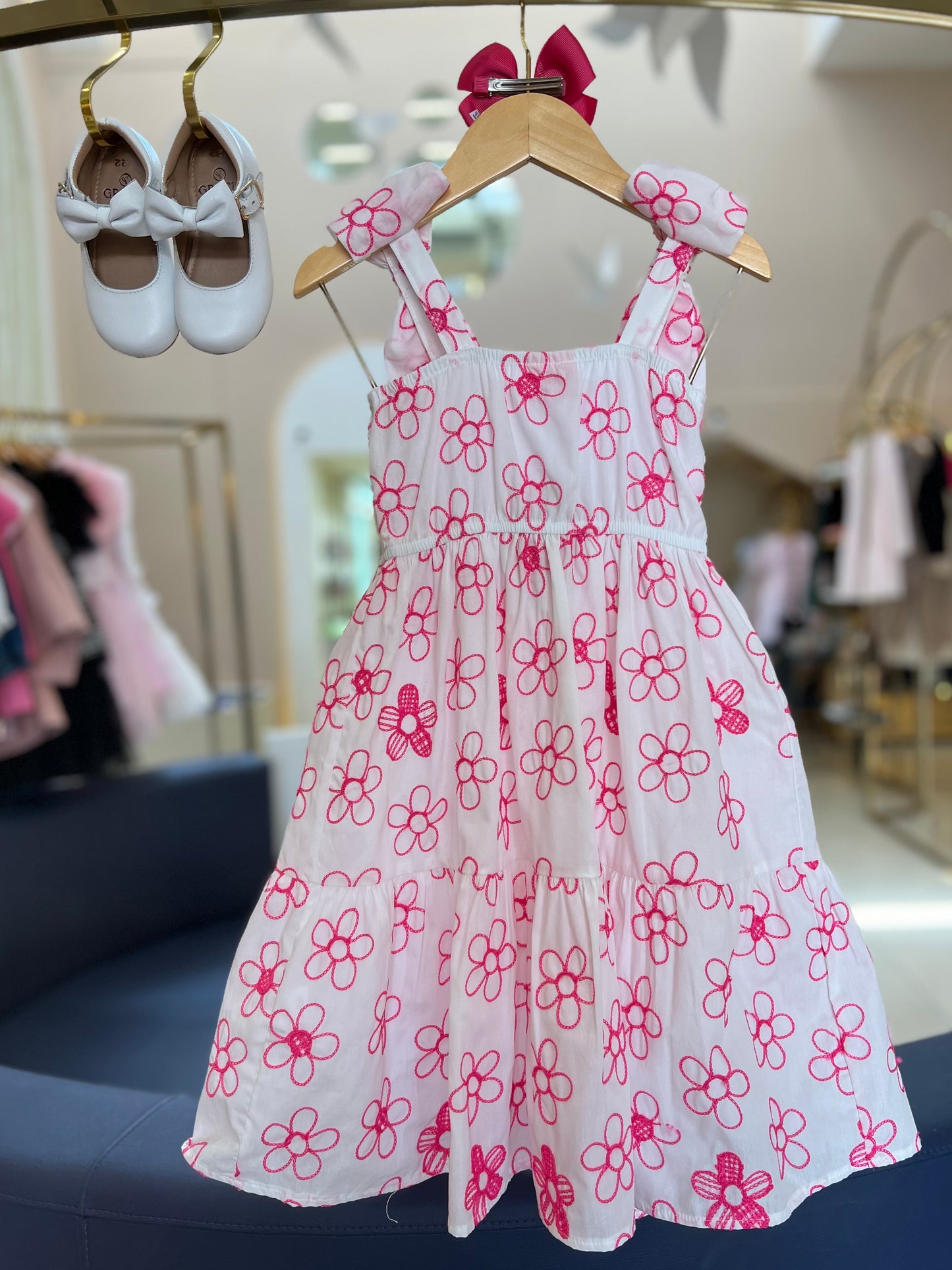 Vestido Bordado Flores Momi