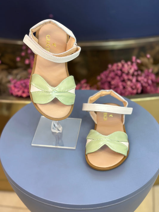 Sandália Infantil Flor Kiwi Branco Perolado - Gracia
