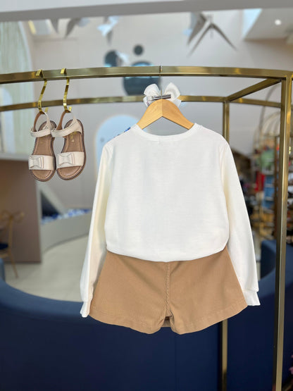 Shorts-saia com Pregas Toffee - Momi - Gracia