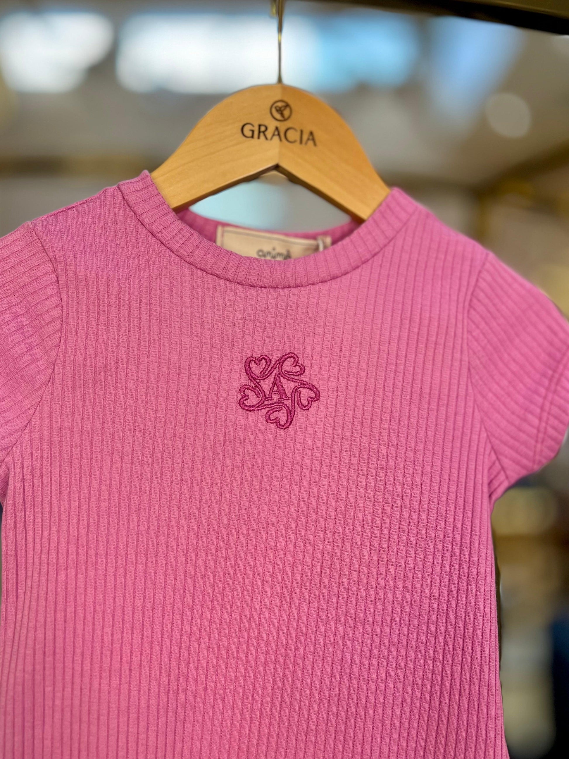 Blusa Low Essentials Rock Rose - Animê - Gracia