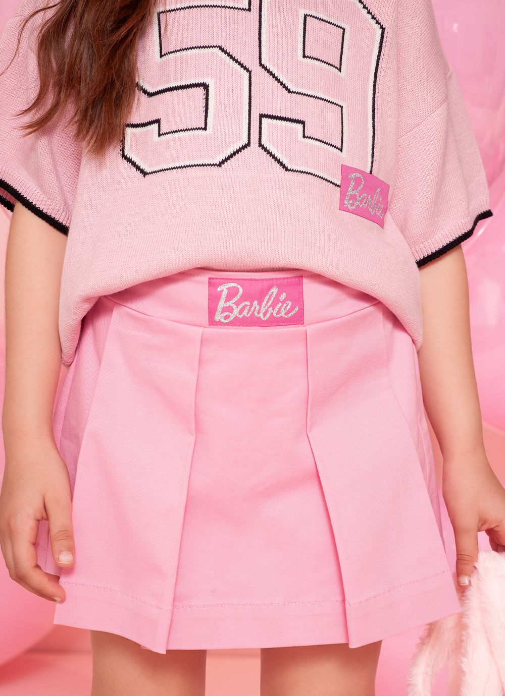 Conjunto Infantil Regata Patche Coração Barbie e Saia Sarja Pregas Patche Barbie Rosa Romântico - Pituchinhus