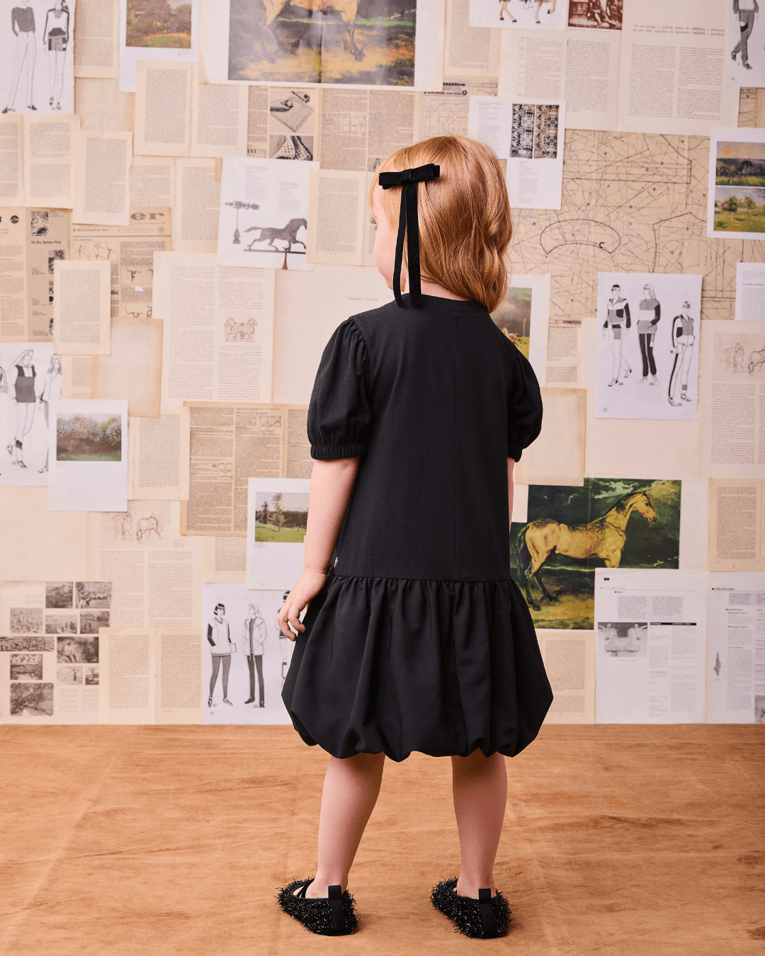 Vestido Tee Dress Preto - Animê - Gracia