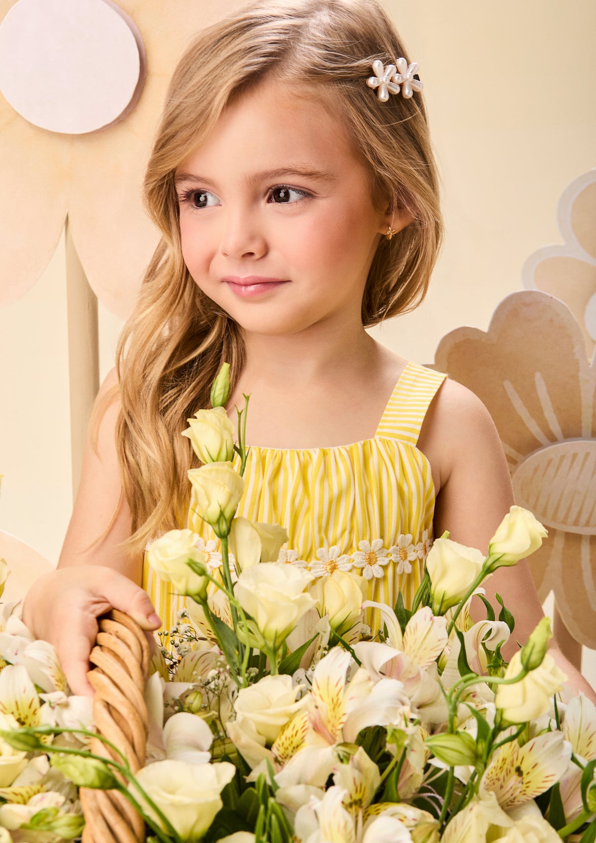 Vestido Listrado Com Tule e Aplicação de Flores - Momi