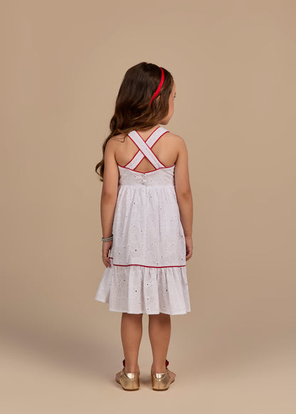 Vestido Infantil Laise Branco Com Detalhes Vermelho e Laço Maxxi - Gabriela Aquarela