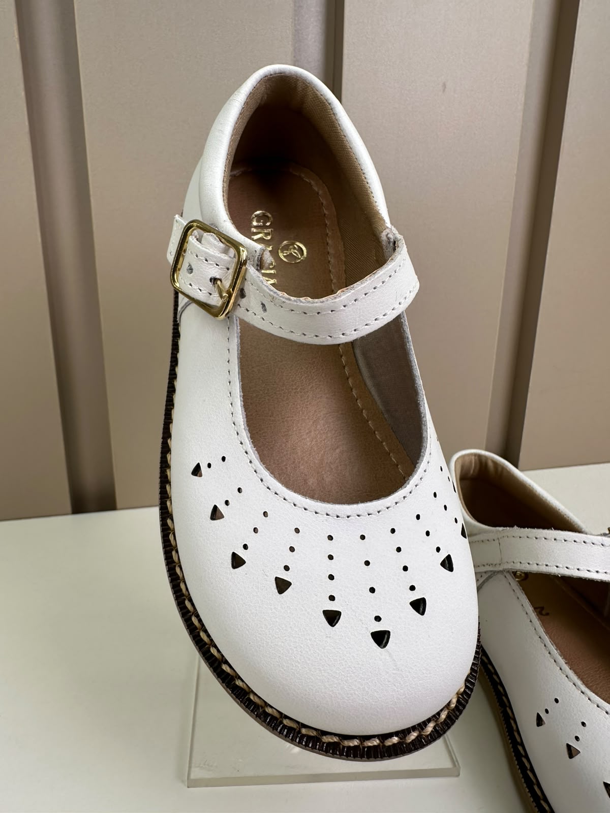 Sapato Infantil Couro Celine Branco - Gracia