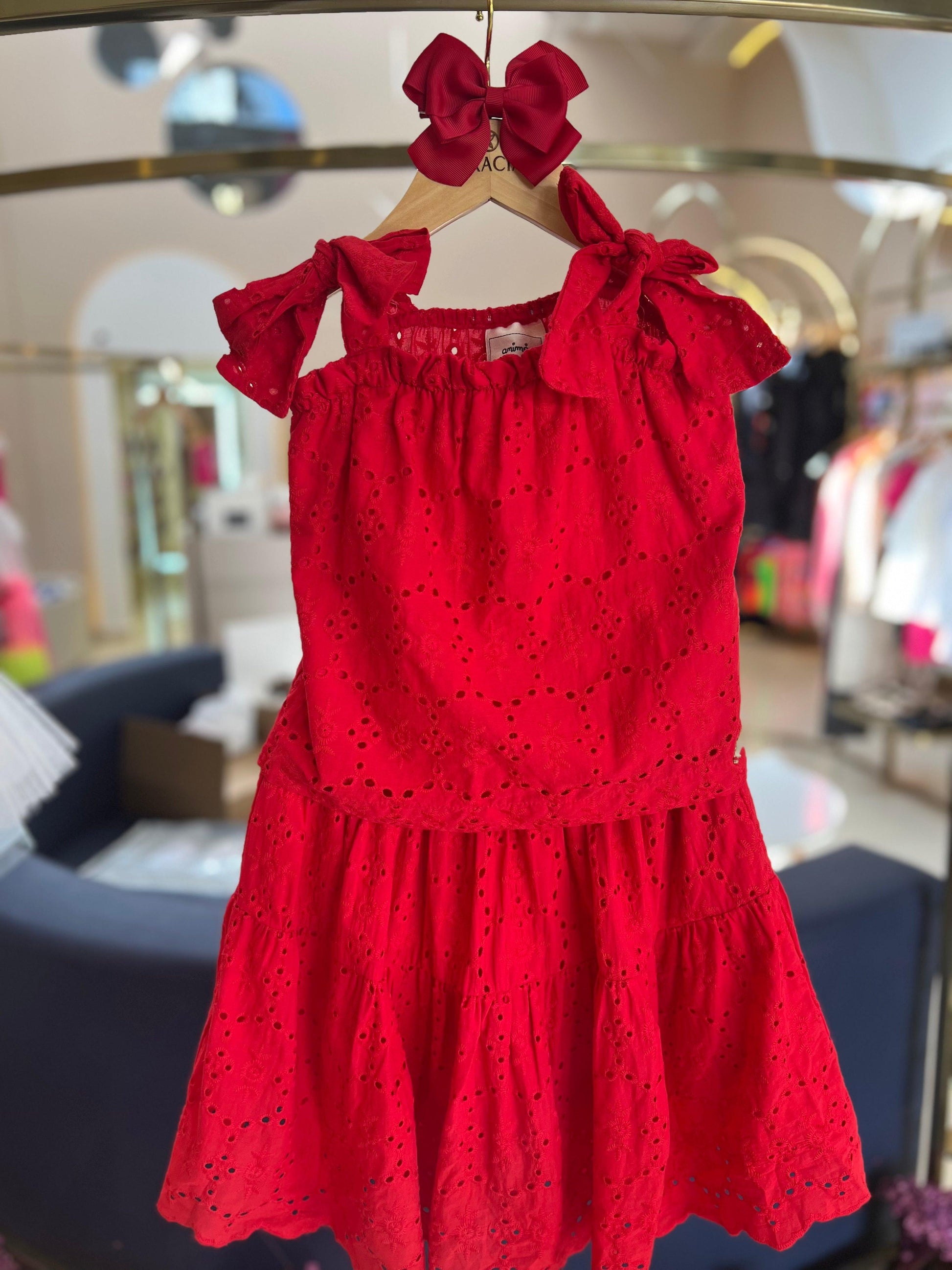 Conjunto blusa com laços nas alças e saia em laise Animê - Gracia