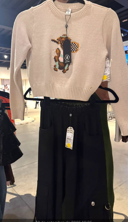 Conjunto Teen Suéter Tricot Dog Tennista Bege e Calça Cargo Wide Leg Preta - Two In