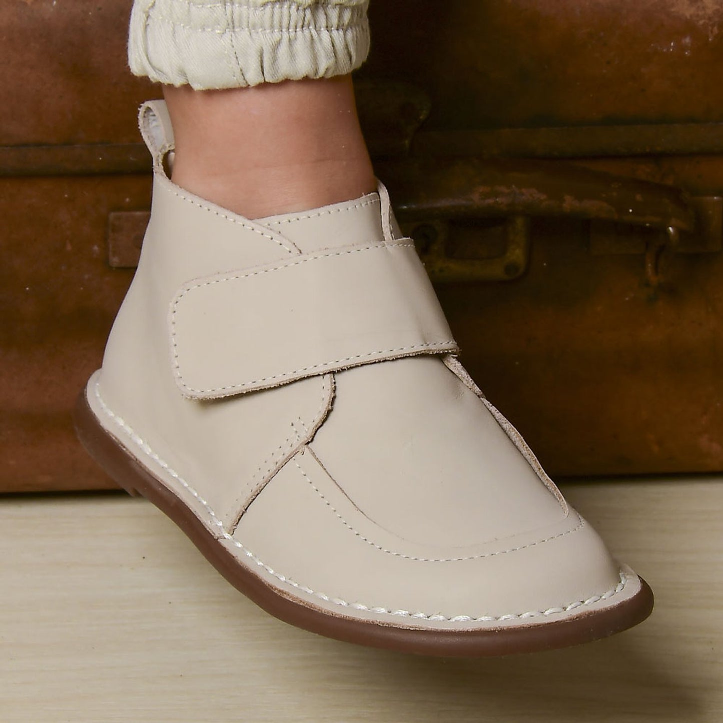 Bota Infantil Couro Caçador Areia - Petit Cheval