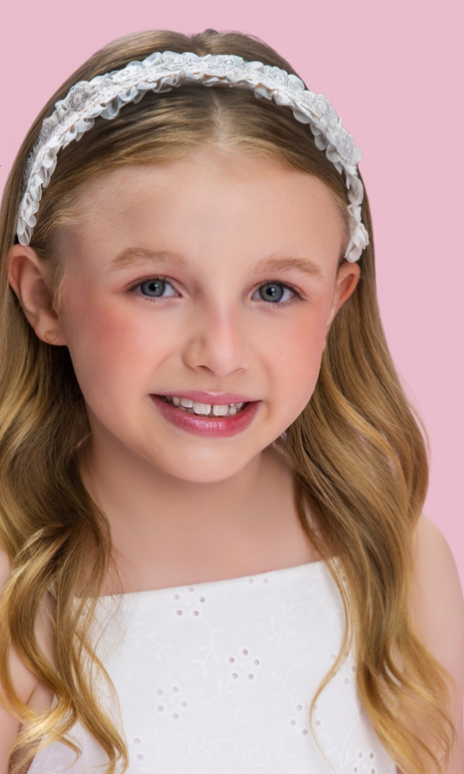 Tiara Infantil Bordado Paetês Off White - Petit Cherie