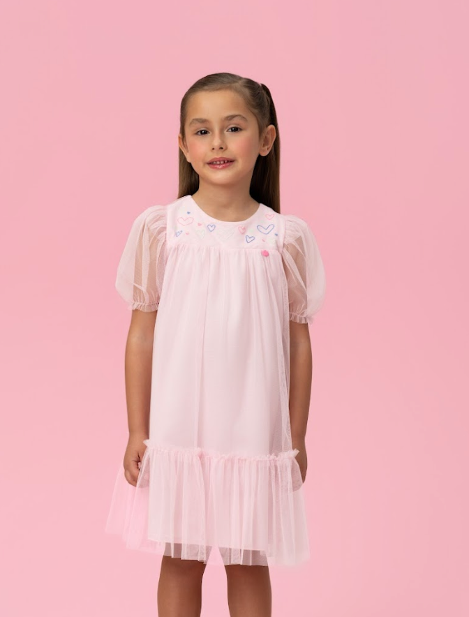 Vestido Infantil Trapézio Busto Bordado Corações Rosa - Mon Sucré