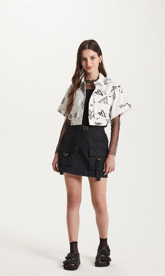 Conjunto Teen Camisa Cropped Stars e Saia Sarja Bolsos e Cinto - Two In