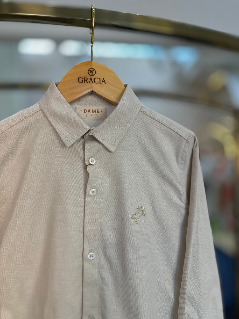 Conjunto Infantil Camisa Social Oxford Bege e Calça Social Sarja Flex Preta - Dame