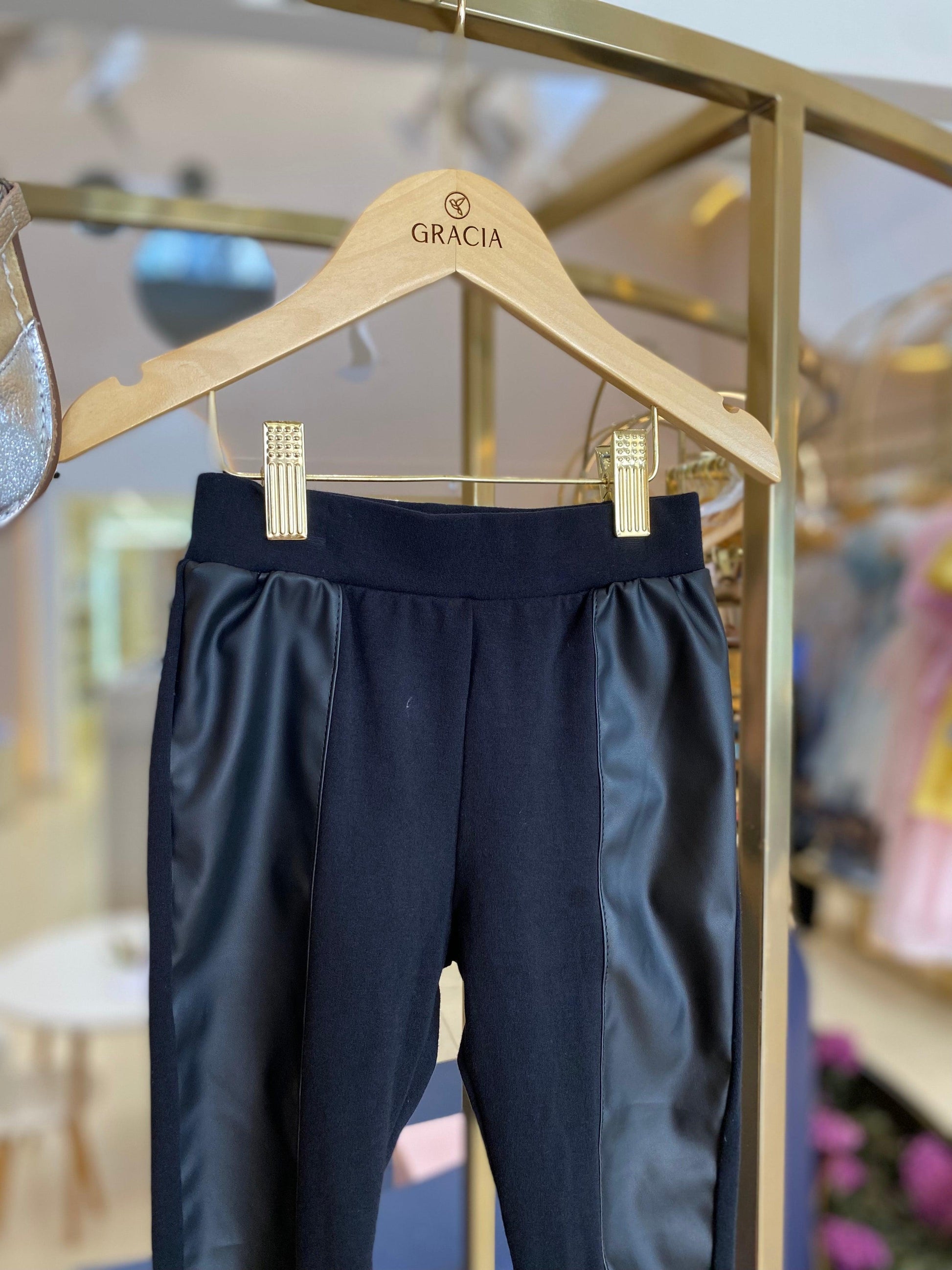 Legging Montaria Detalhes em Couro Momi - Gracia